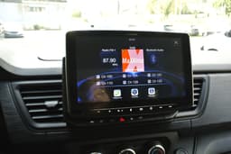 RENAULT TRAFIC 27