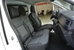 RENAULT TRAFIC 18