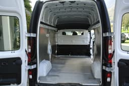 RENAULT TRAFIC 23