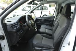 RENAULT TRAFIC 16