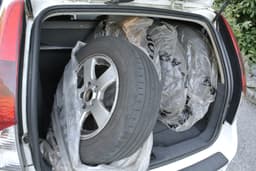 VOLVO V50 16