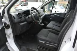 RENAULT TRAFIC 13