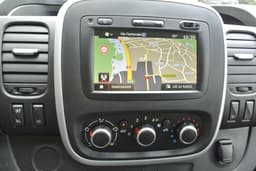 RENAULT TRAFIC 24