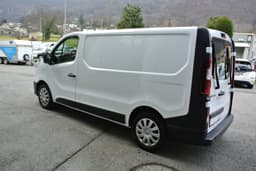 RENAULT TRAFIC 12