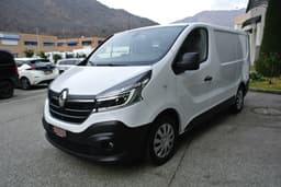 RENAULT TRAFIC 1