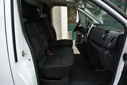 RENAULT TRAFIC 19