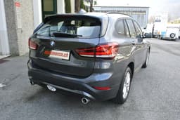 BMW X1 8
