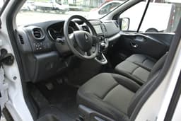 RENAULT TRAFIC 12