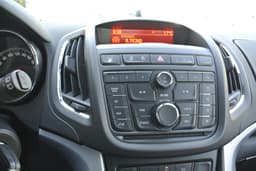 OPEL ZAFIRA 26
