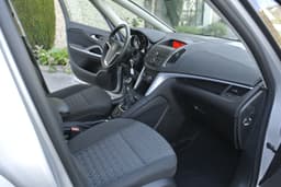 OPEL ZAFIRA 22