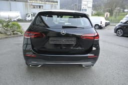 MERCEDES-BENZ B 220 20