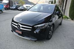 MERCEDES-BENZ B 220 25