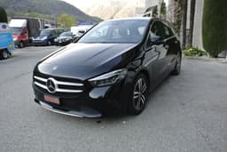 MERCEDES-BENZ B 220 2