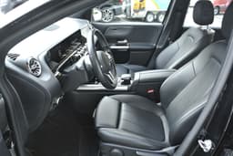 MERCEDES-BENZ B 220 28