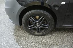 MERCEDES-BENZ VITO 11