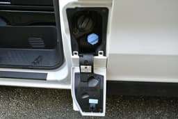 RENAULT TRAFIC 16