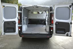 RENAULT TRAFIC 27