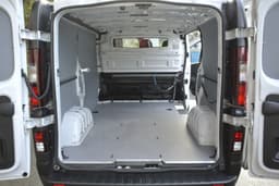 RENAULT TRAFIC 28