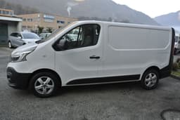 RENAULT TRAFIC 26