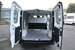 RENAULT TRAFIC 12